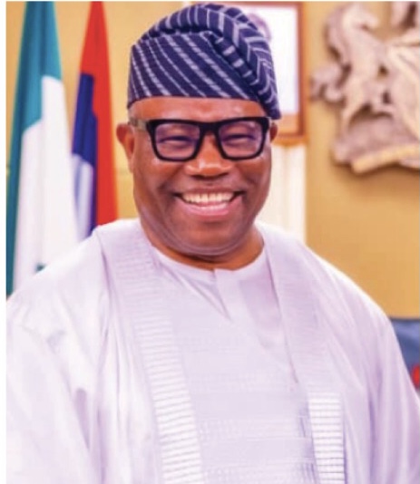 Christmas: Akpabio urges Nigerians to show love, unity